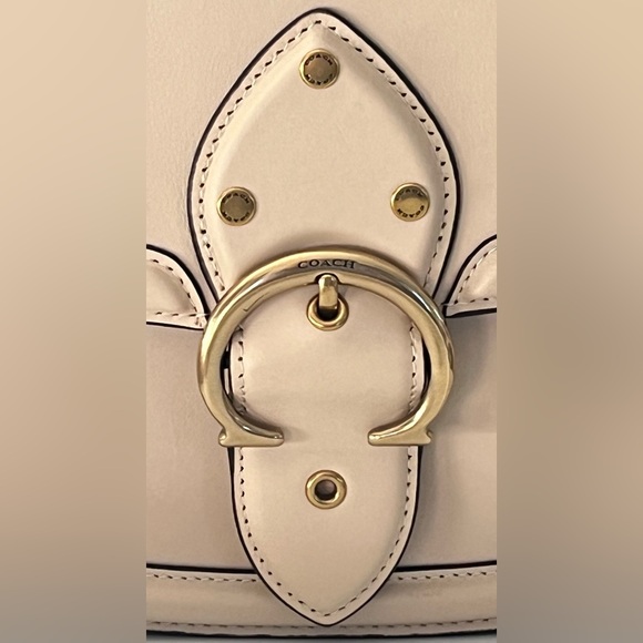 COACH C0749 Ivory/Beige BEAT Saddle Crossbody Glovetanned Leather Bag - Picture 12 of 16